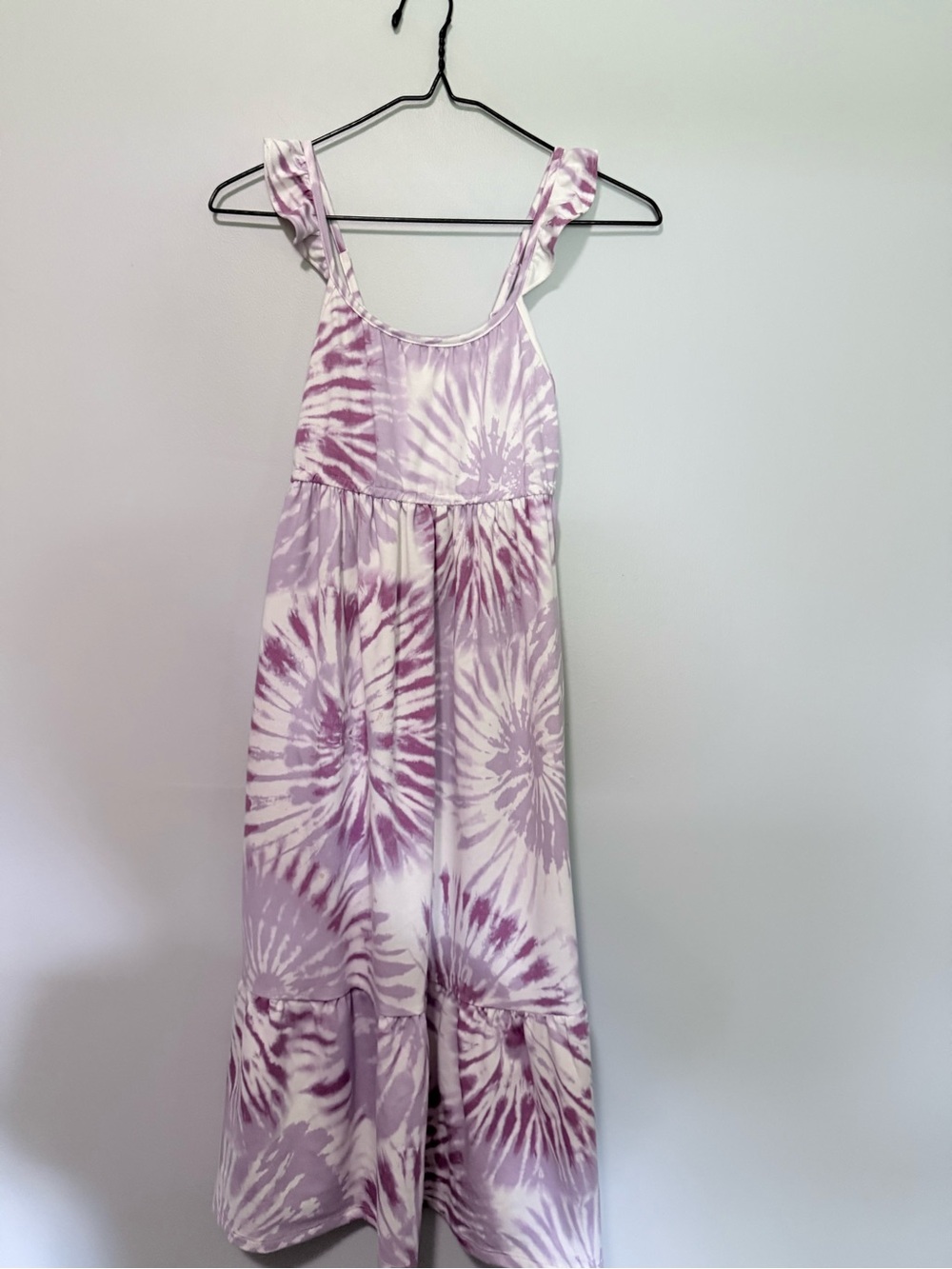32 Degrees Size 7/8 Lavender and White Tie-Dye Maxi Dress